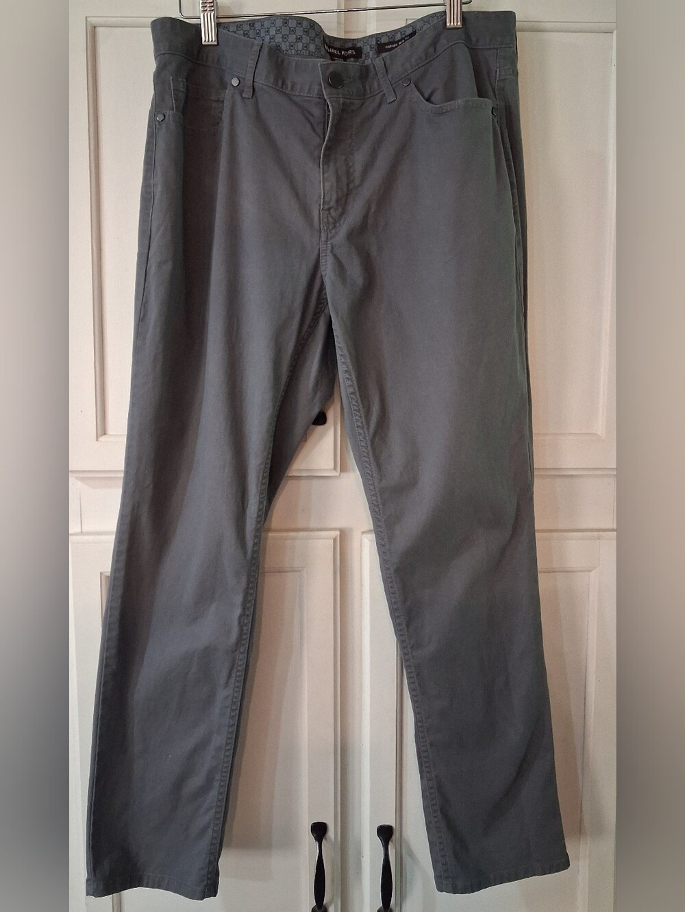 Michael Kors men's gray slim-fit 5-pocket chino pants 34/30